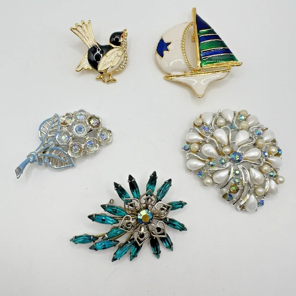 Vintage Brooch Lot 5 Rhinestone Enamel Faux Pearl Sailboat Flower Starburst Pins